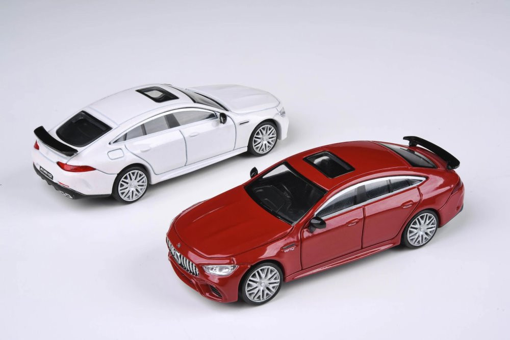 Mercedes-Benz AMG GT 63 S, Diamond White - Paragon PA55284W - 1/64