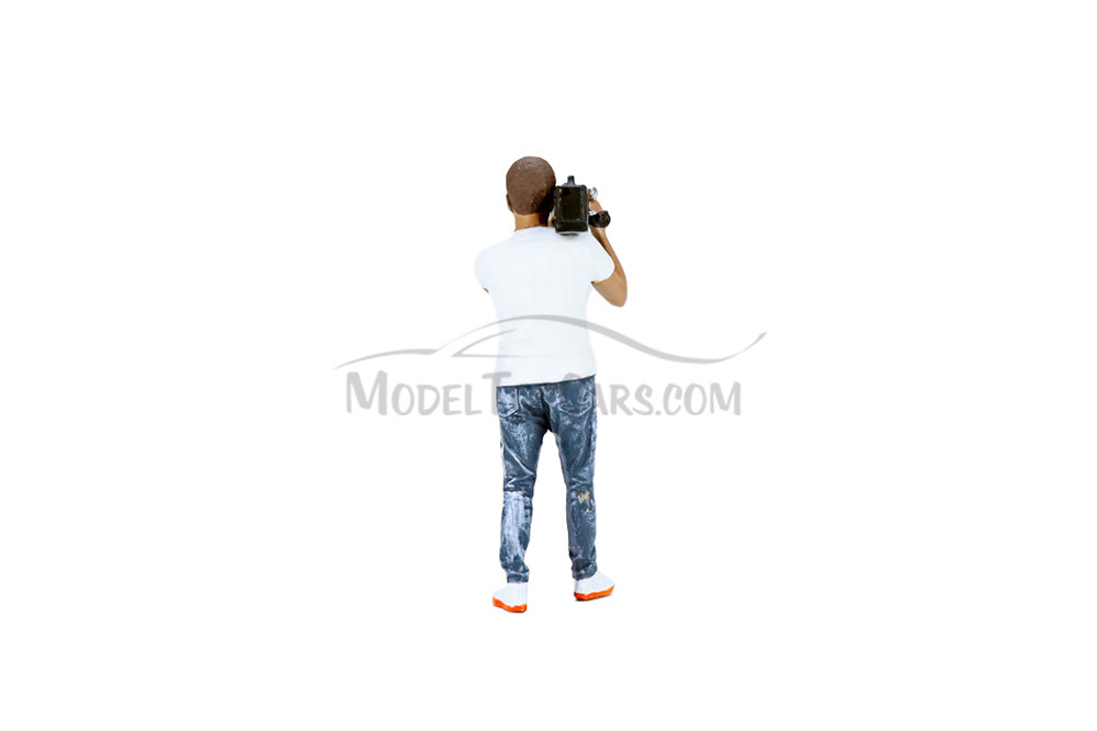 On Air Figure 3, Camera Guy 2, White /Blue - Showcasts AD-24403 - 1/24 Scale Diorama Figurine