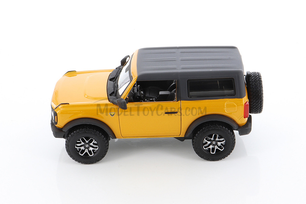 2021 Ford Bronco Badlands, Gray, Blue, Yellow - Showcasts 37530 - 1/24 Scale Set of 4 Diecast Cars