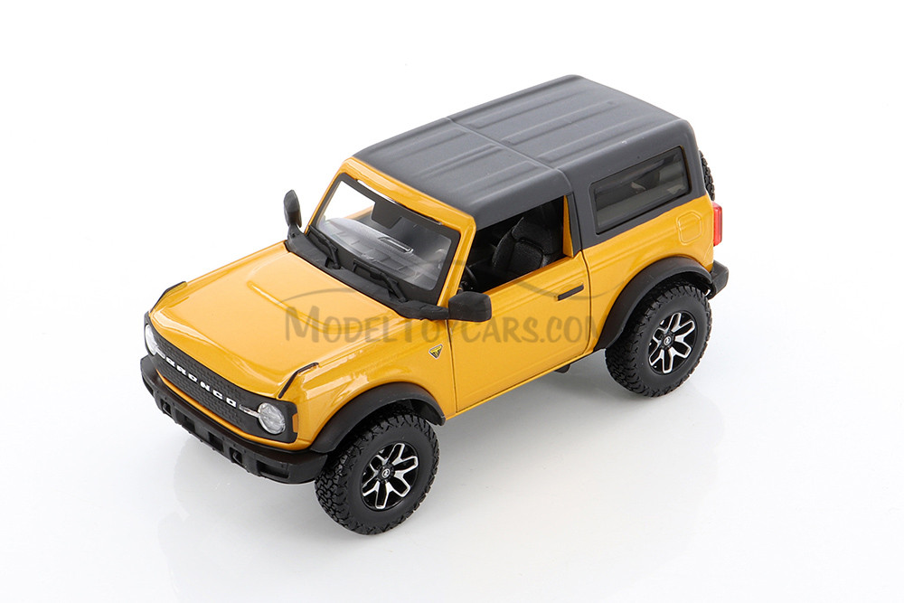 2021 Ford Bronco Badlands, Gray, Blue, Yellow - Showcasts 37530 - 1/24 Scale Set of 4 Diecast Cars