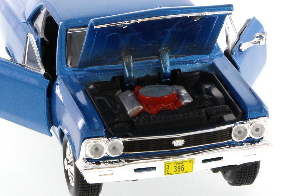 1966 Chevy Chevelle SS 396 Hardtop, Blue - Showcasts 38960BU - 1/24 Scale Diecast Model Toy Car