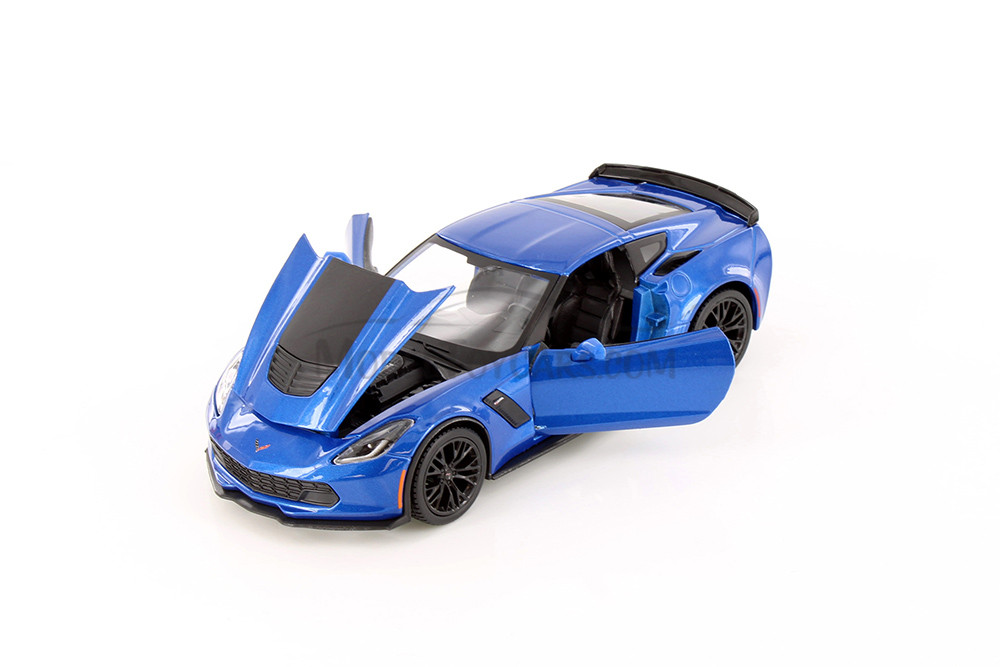 2015 Chevy Corvette Z06 Hardtop, Blue & Yellow - Showcasts 37133 - 1/24 Scale Set of 4 Diecast Cars