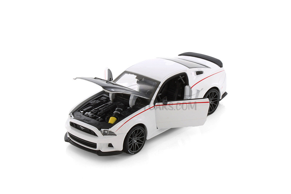 2014 Ford Mustang Street Racer Hardtop, White w/Black Hood, Showcasts 38506W - 1/24 Scale Model Car