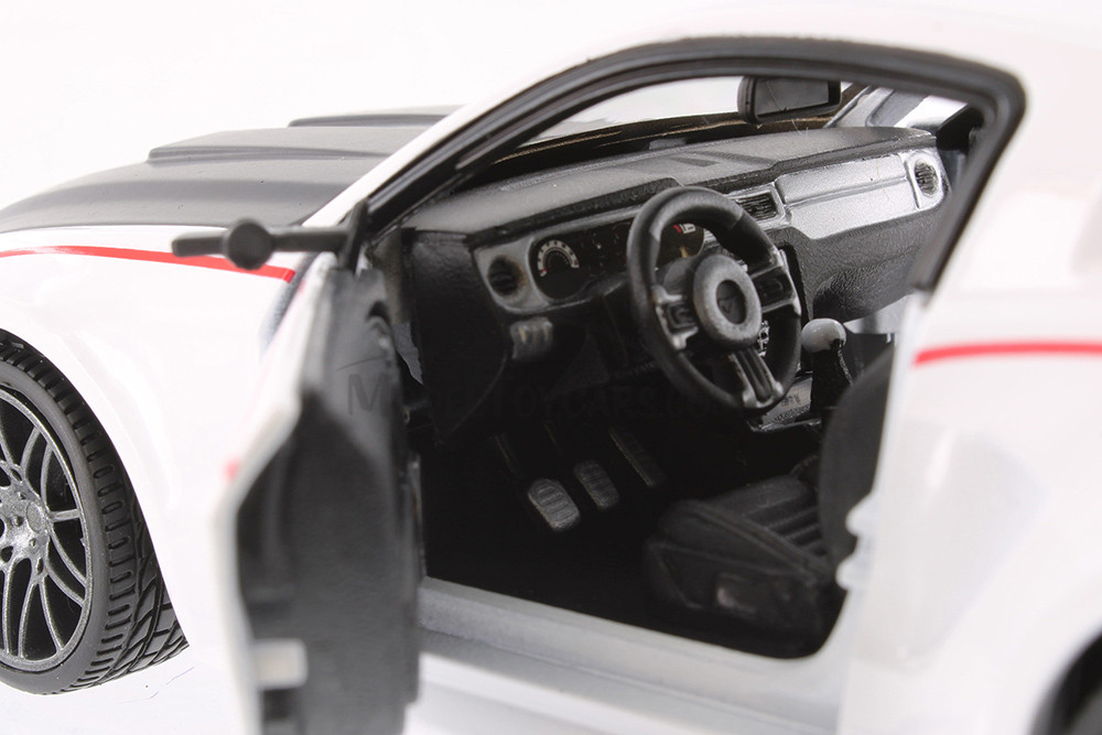 2014 Ford Mustang Street Racer Hardtop, White w/Black Hood, Showcasts 38506W - 1/24 Scale Model Car