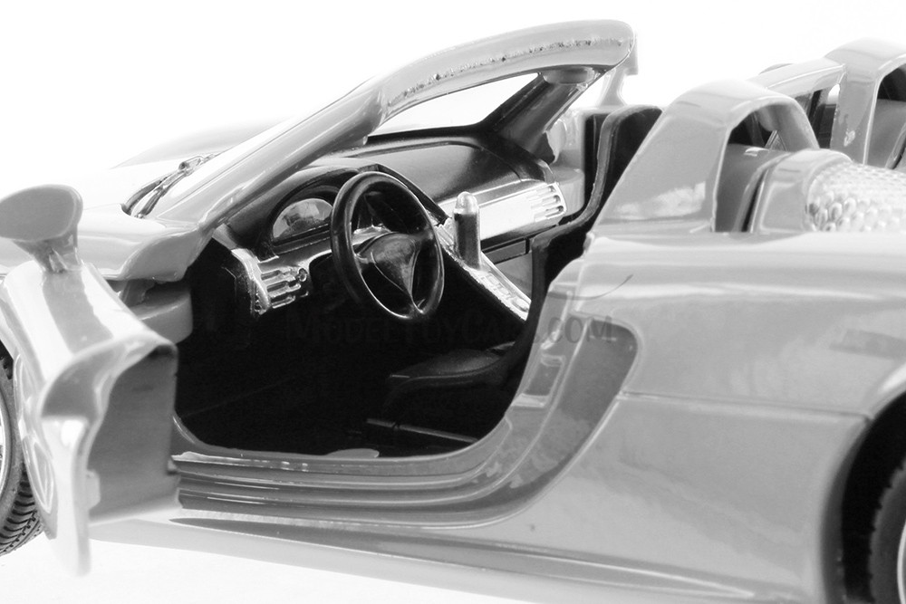Porsche Carrera GT, Silver - Showcasts 68242SV - 1/24 Scale
