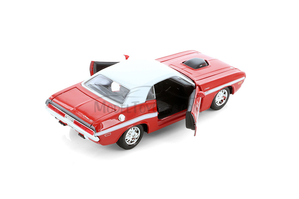 1970 Dodge Challenger R/T Coupe Soft Top, Red - Showcasts 38263R - 1/24 Scale Diecast Model Toy Car