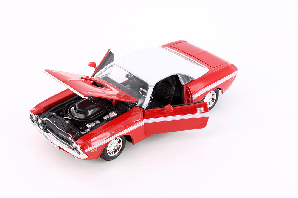 1970 Dodge Challenger R/T Coupe Soft Top, Red - Showcasts 38263R - 1/24 Scale Diecast Model Toy Car