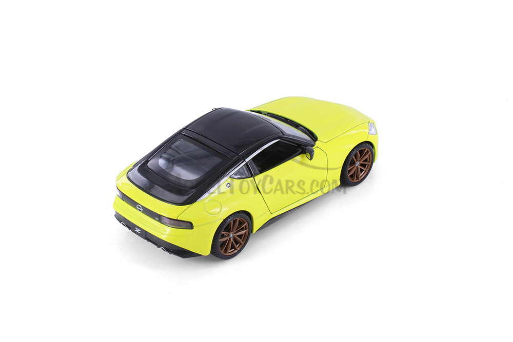 2023 Nissan Z, Blue & Yellow - Showcasts 37904 - 1/24 Scale Set of 4 Diecast Model Toy Cars