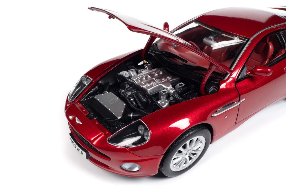 AUTOart Aston Martin Vanquish 赤 1/18 Aston Martin Vanquish 1:18 Volcano Red | DiecastXchange Forum