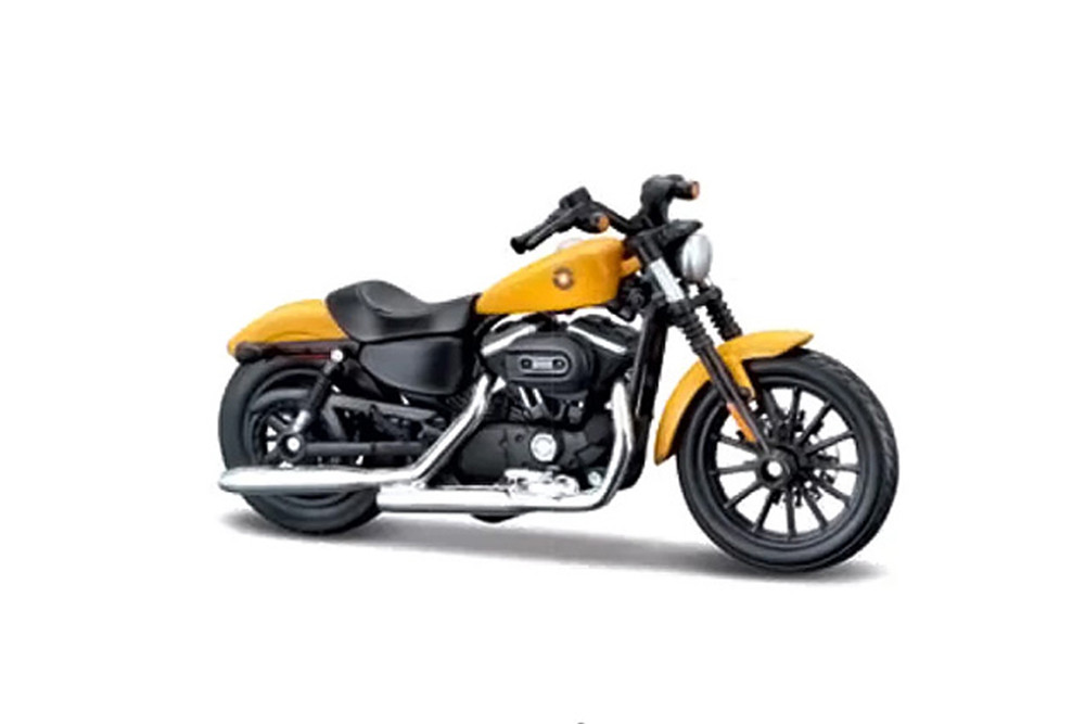 2014 Harley Davidson Sportster Iron 883, Yellow - Maisto 31360/39 - 1/18 scale Diecast Motorcycle
