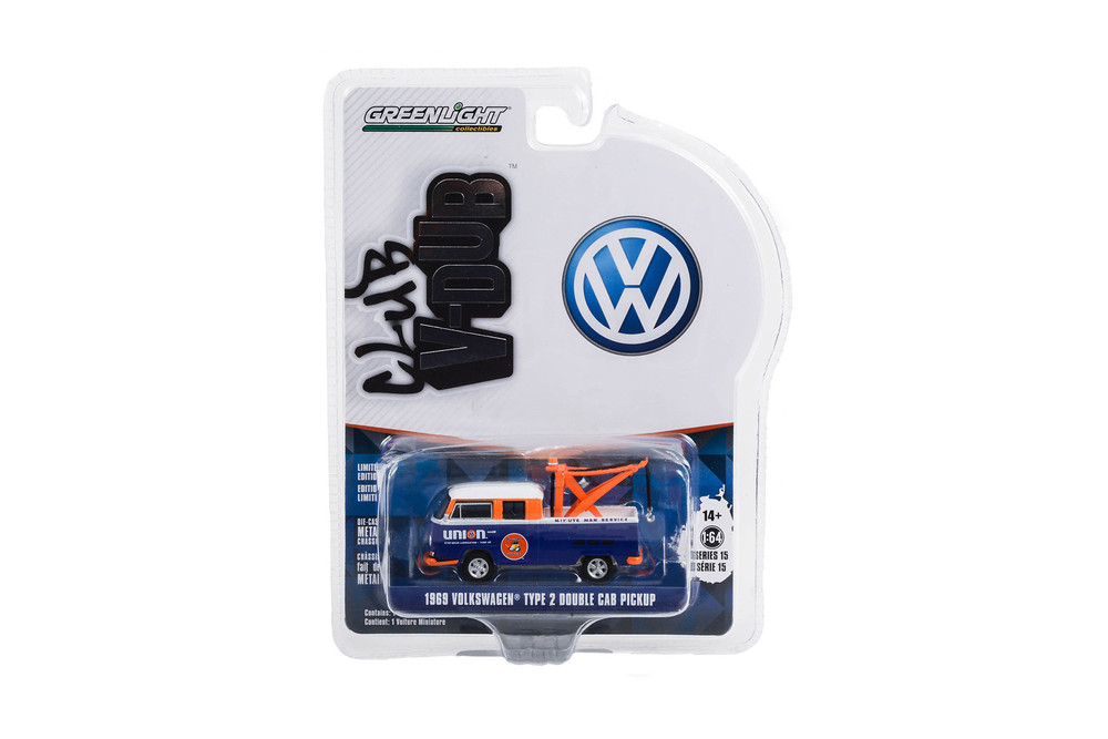 1969 Volkswagen Double Cab Pickup w/ Tow Hook, Blue - Greenlight 36060B - 1/64 scale Diecast Car