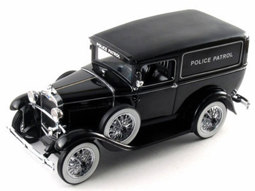 1931 Ford Panel Police Patrol Car, Black - Signature Models 18143 - 1/18 Scale Diecast Model Toy Car