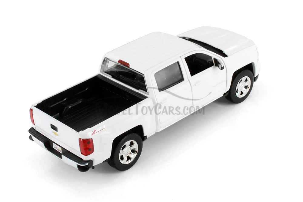 2017 Chevy® Silverado™ 1500 LT Z71 Crew Cab Truck, White - Showcasts® 71348WT - 1/27 Scale Diecast Car