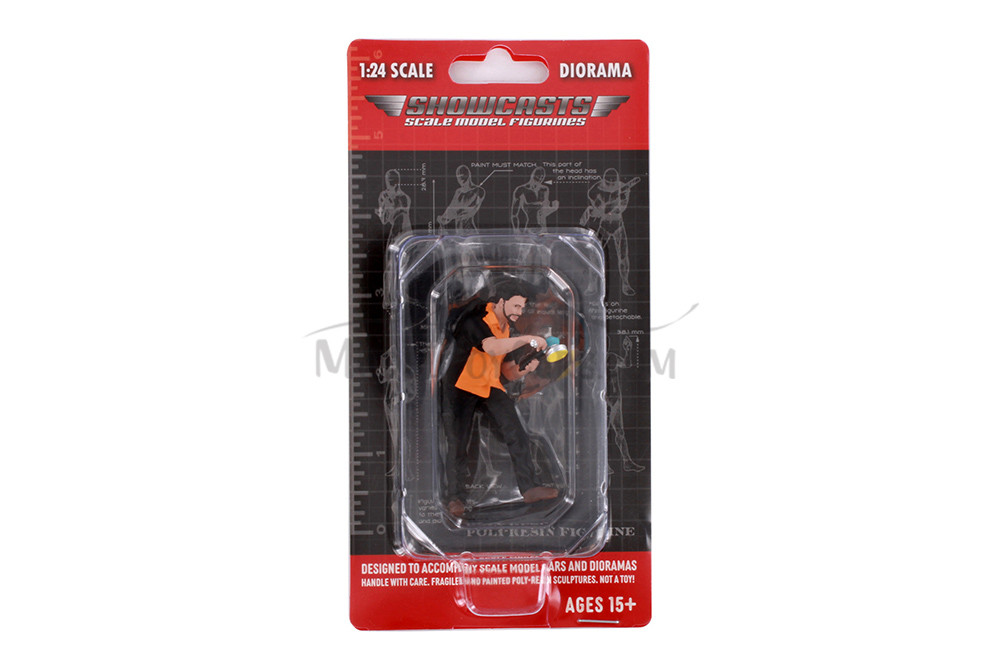 Detail Masters Figure 4 - Buff & Wax, Black /Orange - Showcasts AD-24604 - 1/24 Scale Diorama Figurine