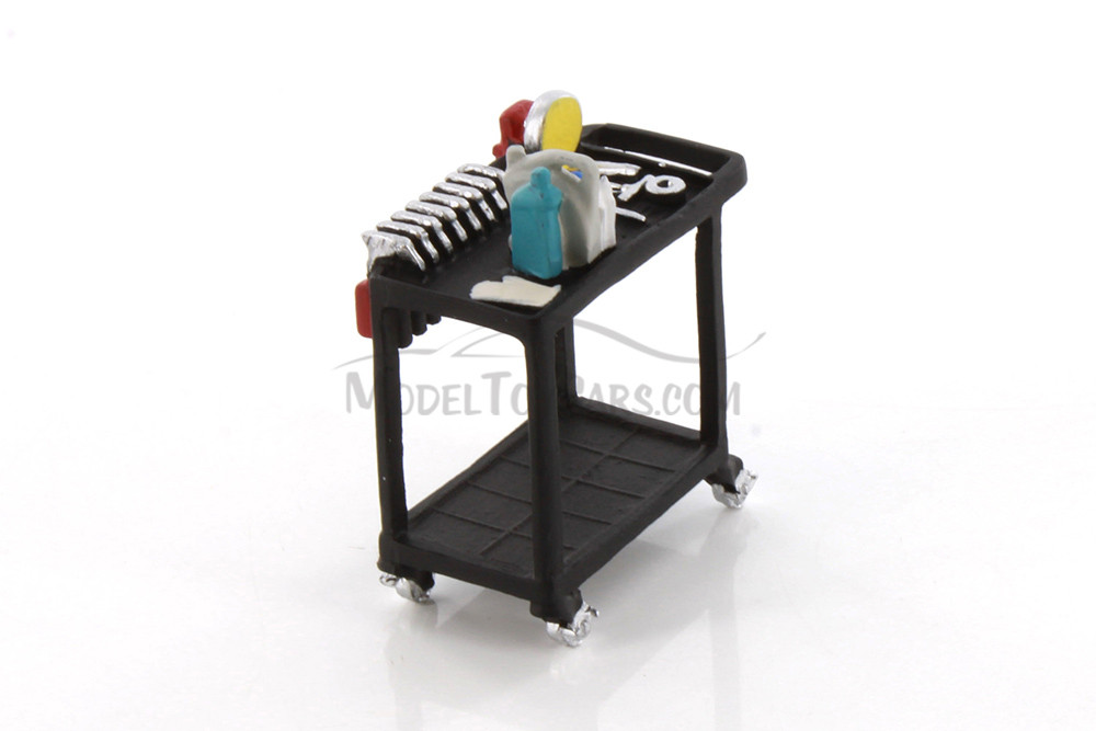 Detail Masters Figure 3 - Detailing Cart, Black - Showcasts AD-24603 - 1/24 Scale Diorama Figurine