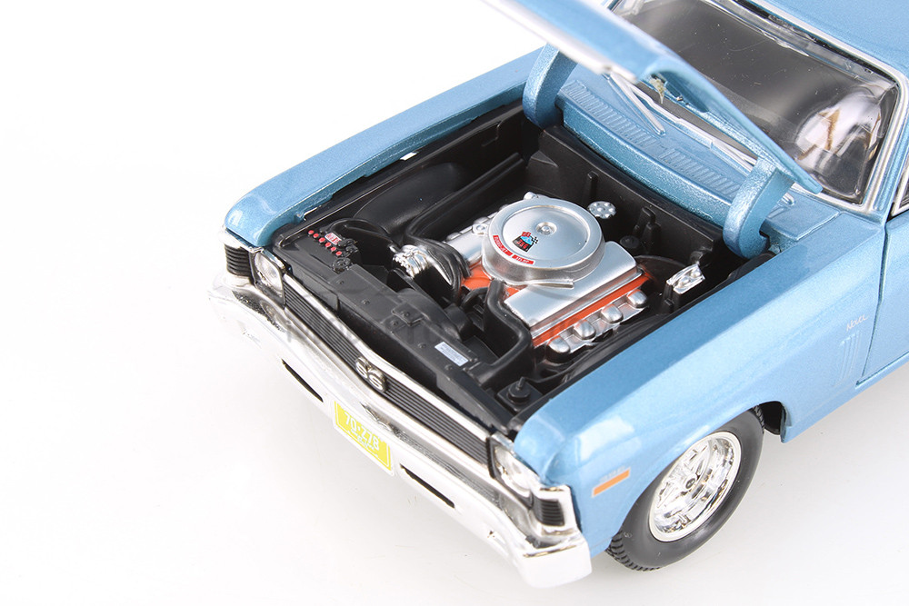 1970 Chevy Nova SS Hardtop, Blue - Showcasts 38262BU - 1/24 Scale Diecast Model Toy Car