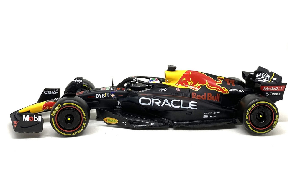 2022 Oracle Red Bull Racing RB18 F1 Abu Dhabi GP, #11 Sergio Perez, 28026/11 - 1/24 Scale Model Car
