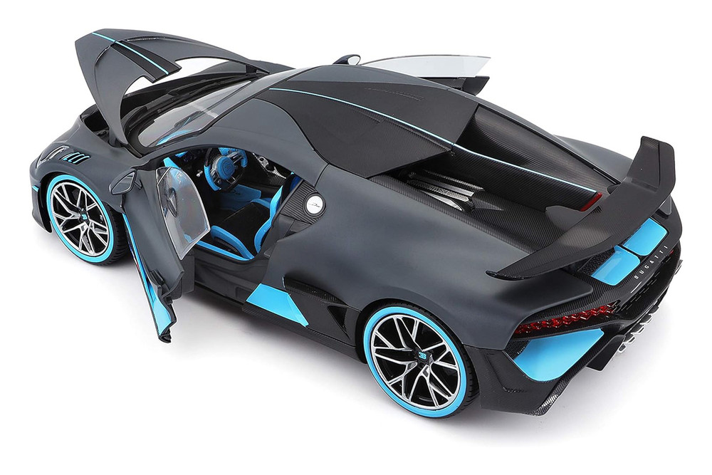 Bugatti Divo Hardtop, Blue /Matte Black - Bburago 11045BU - 1/18 Scale Diecast Model Toy Car