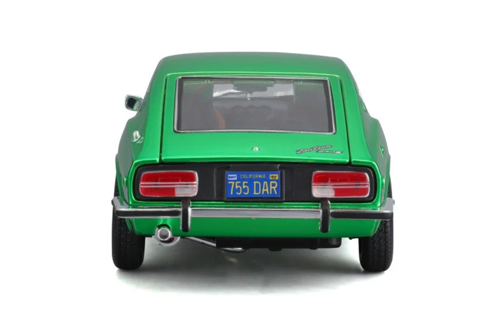 1971 Datsun 2400z Hardtop, Green - Maisto 31170GN - 1/18 Scale Diecast Model Toy Car