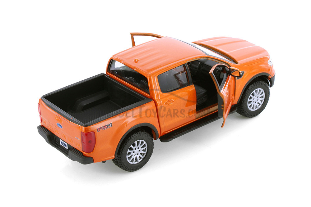 2019 Ford Ranger Pickup Truck, Orange - Showcasts 37521 - 1/27 Scale Diecast Model Toy Car (1 Car, No Box)