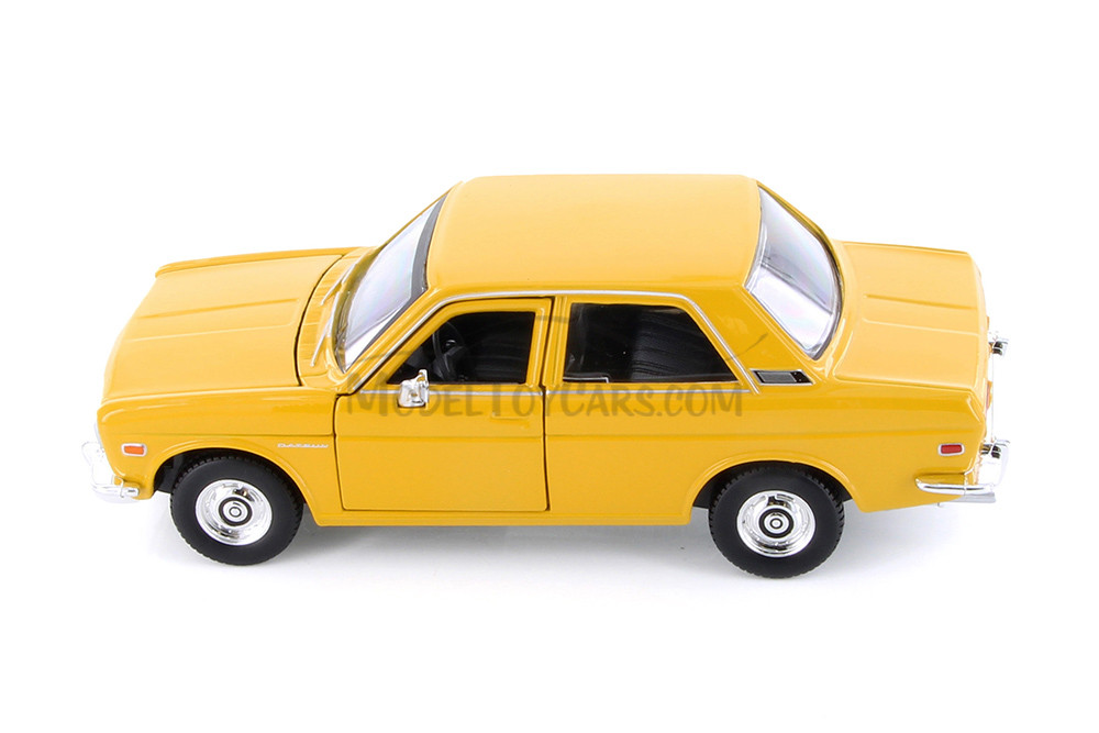 1971 Datsun 510 Hardtop, Yellow - Showcasts 37518 - 1/24 Scale Diecast Model Toy Car (1 Car, No Box)