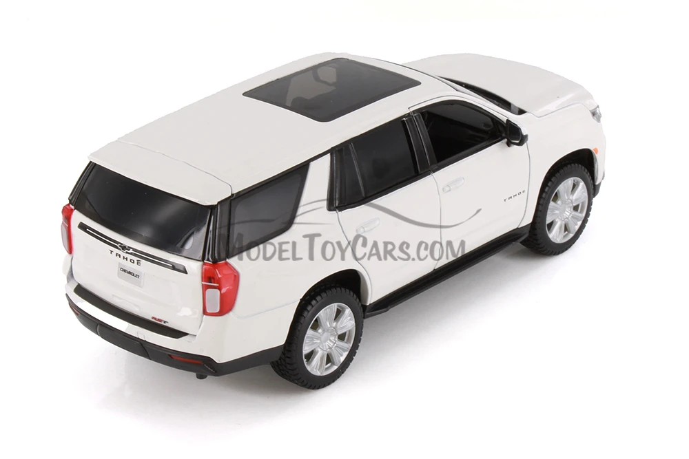 2021 Chevy Tahoe, White - Showcasts 37533 - 1/26 Scale Diecast Model Toy Car (1 Car, No Box)