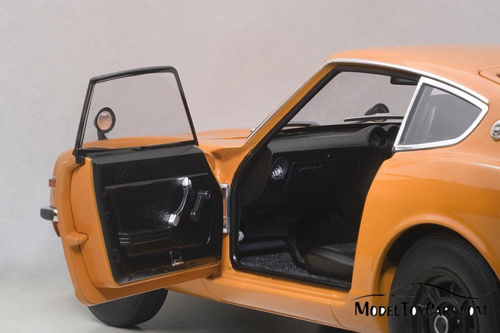 Nissan Fairlady Z432, Orange - AUTOart 77436 - 1/18 Scale Diecast