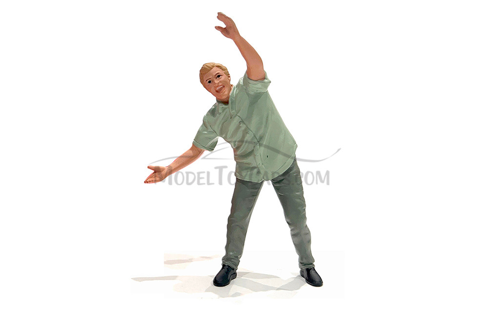 Figure 24 Series 2 Figure 5, Green - Showcasts AD-24905 - 1/24 Scale Resin Diorama Figurine