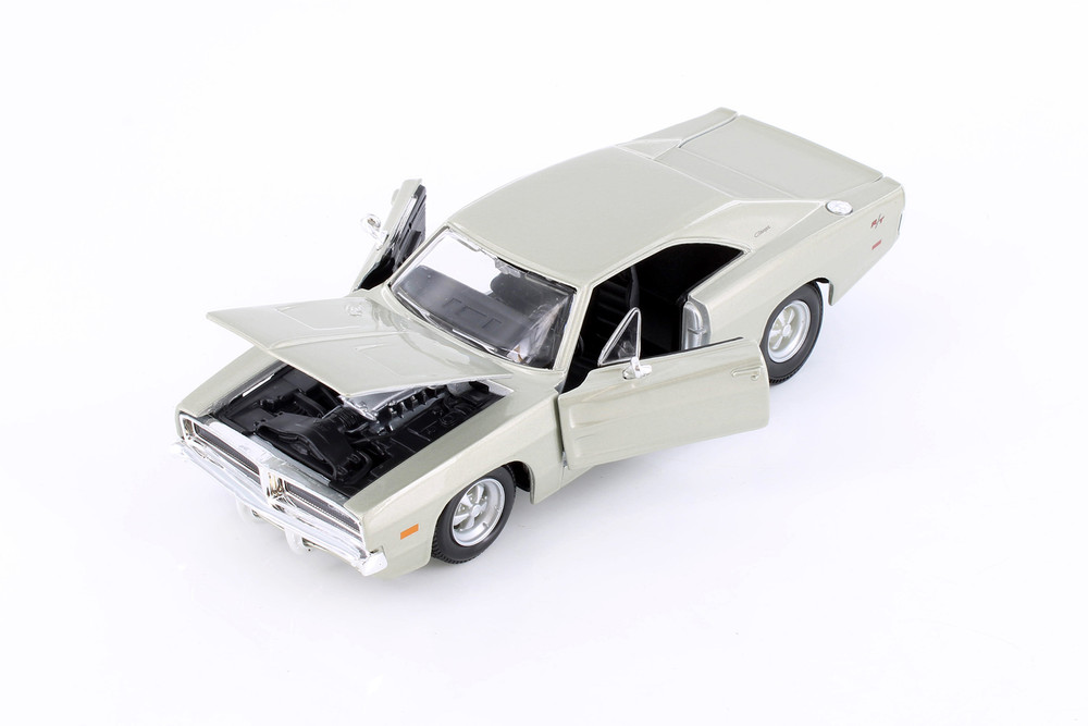 1969 Dodge Charger R/T Hardtop, Silver - Showcasts 38256SV - 1/25