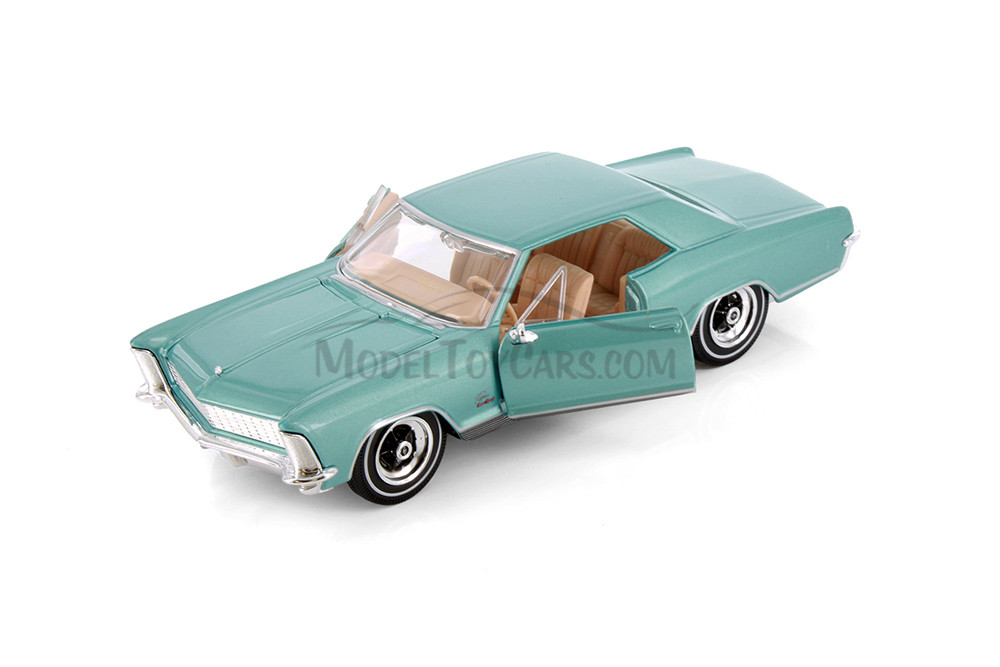 Box of 4 1965 Buick Riviera Hardtop, Assorted - Showcasts 37214