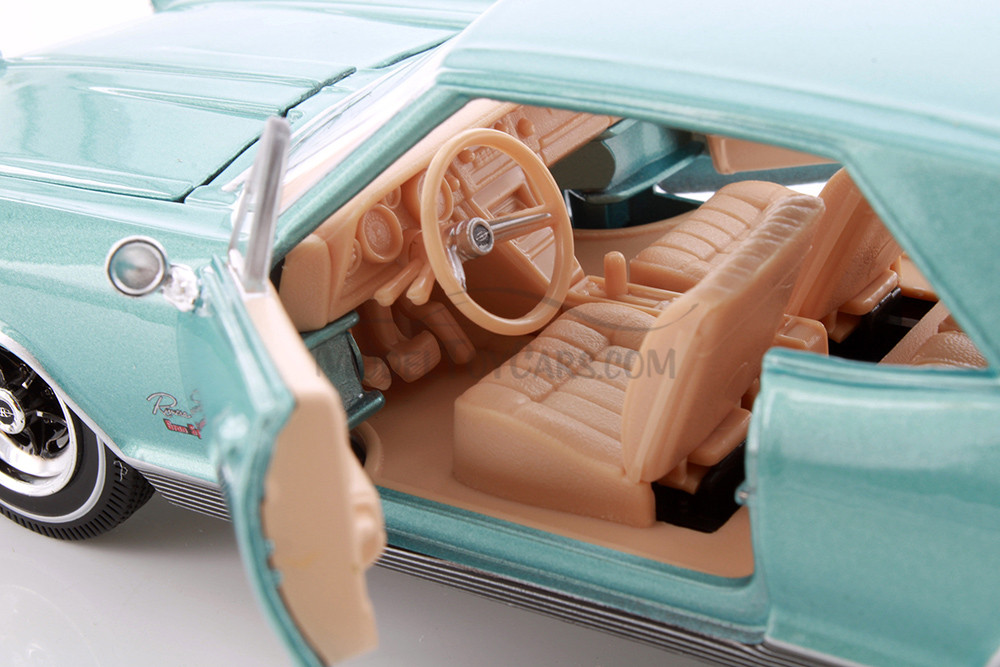 Box of 4 1965 Buick Riviera Hardtop, Assorted - Showcasts 37214 - 1/26 Scale Diecast Model Toy Cars