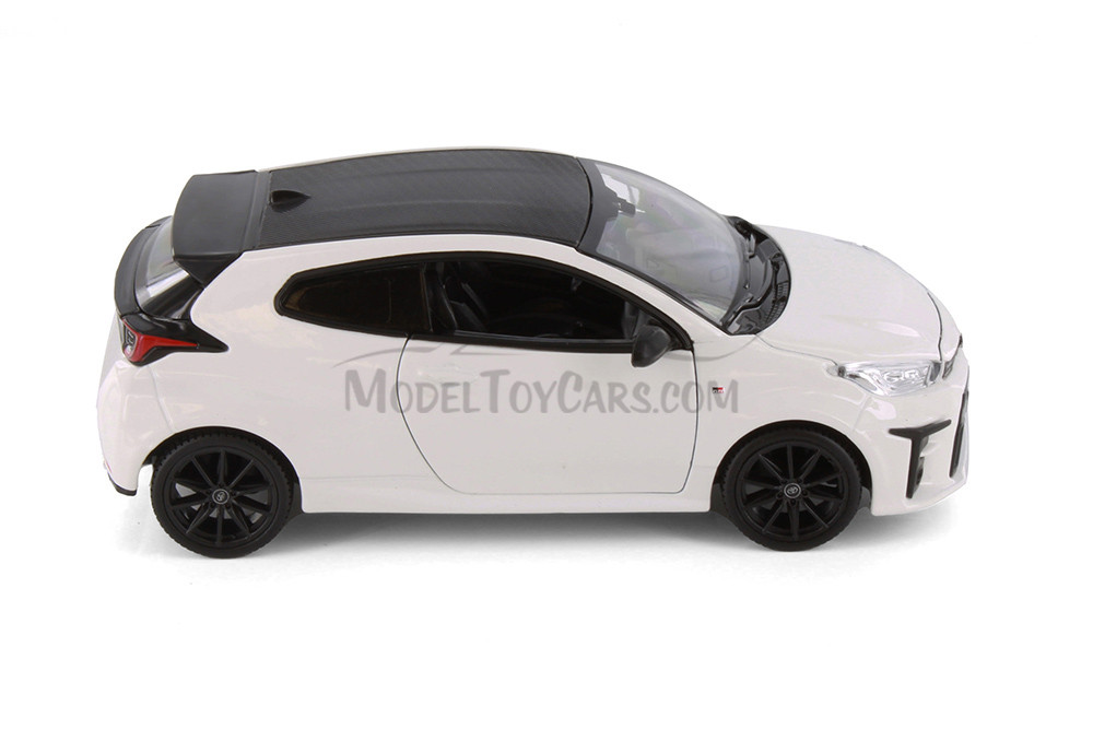Box of 4 2021 Toyota GR Yaris, Assortment - Showcasts 37909 - 1/24
