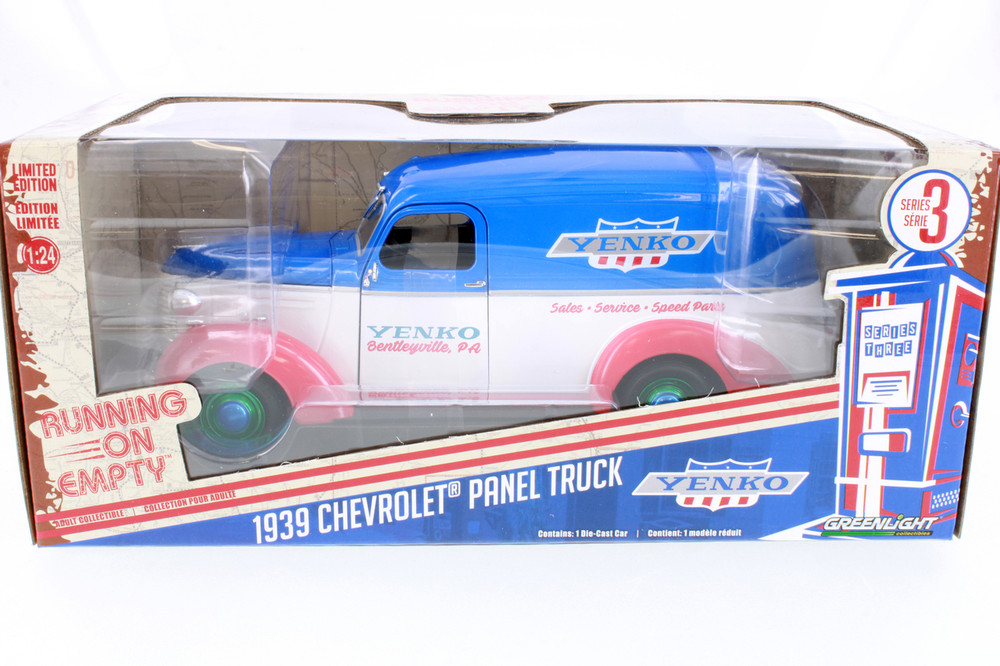 CHASE CAR Green Machine - 1939 Chevy Panel Truck, White with Blue