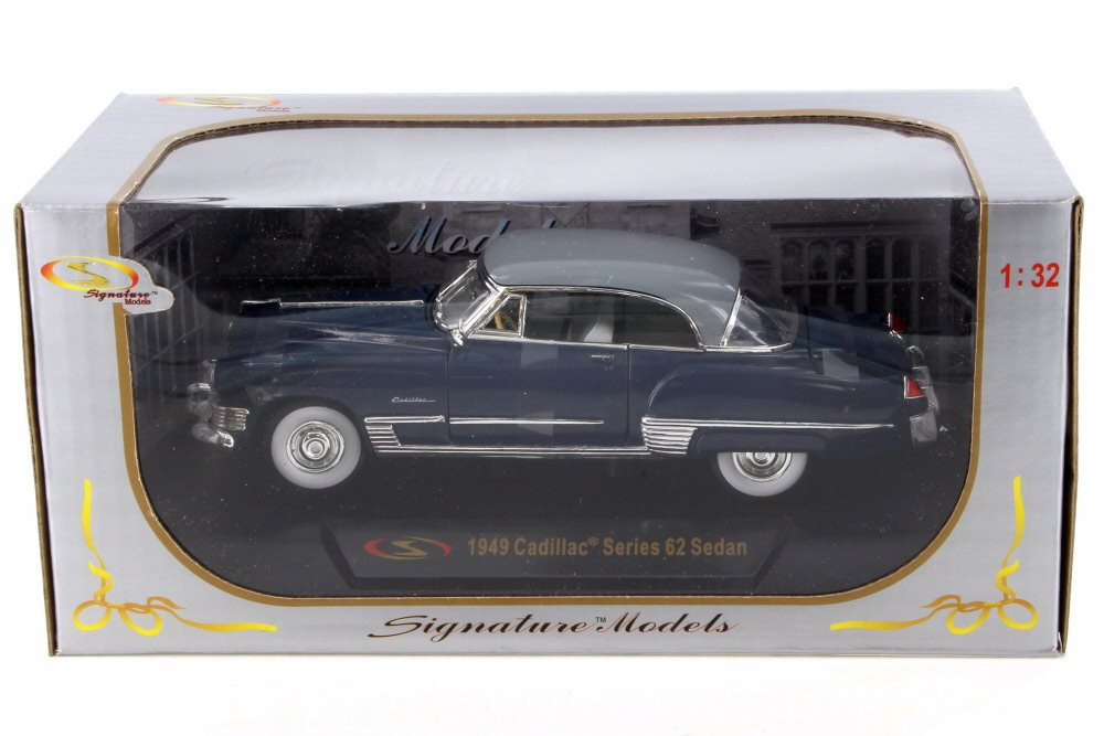 1949 Cadillac Series 62 ミニカー 1:32 1949 Cadillac Series 62 Sedan, Dark Blue - Signature Models
