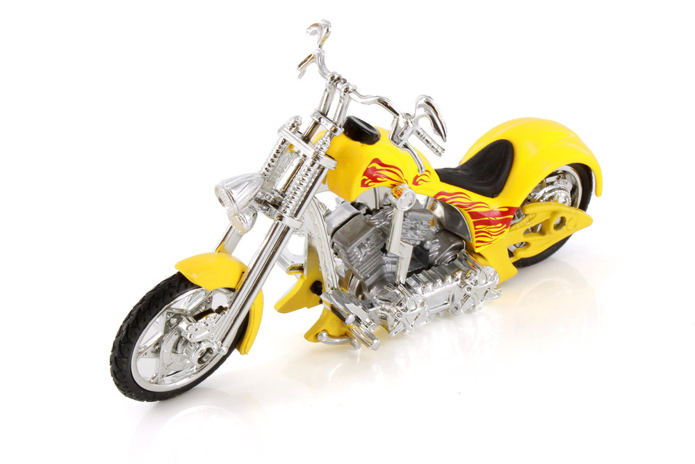 Iron Choppers Motorcycle, Yellow - Showcasts 76256A - 1/18 Scale