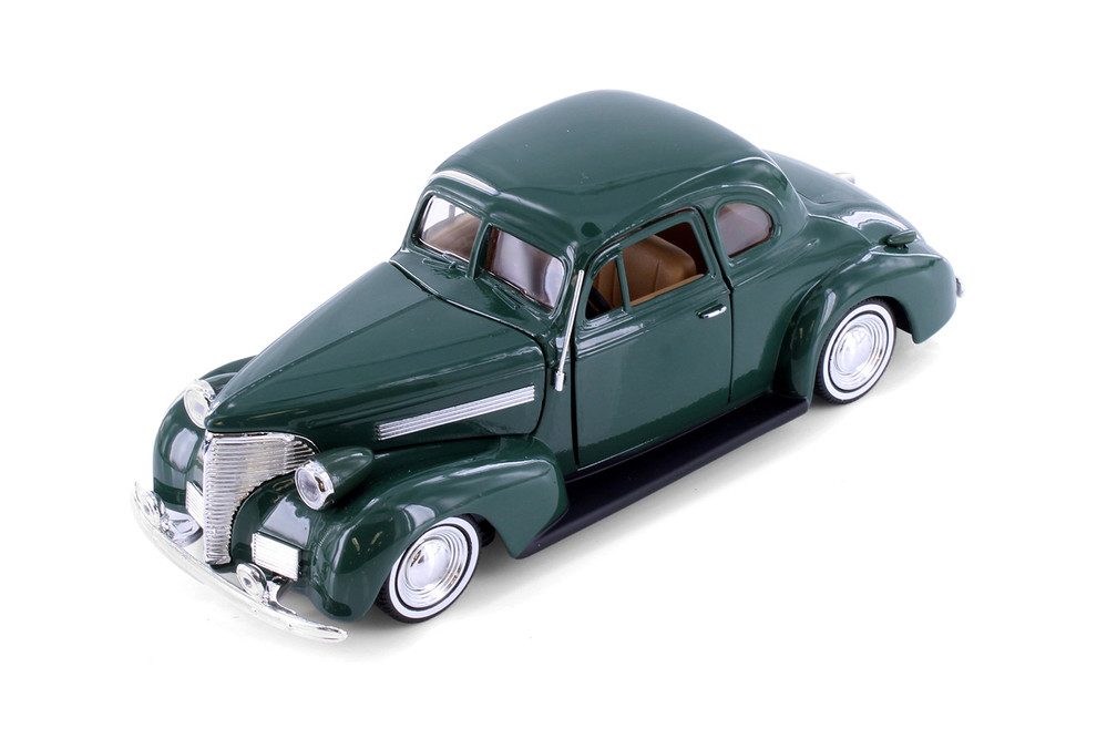 1939 Chevy Coupe, Green - Showcasts 77247GN - 1/24 Scale Diecast
