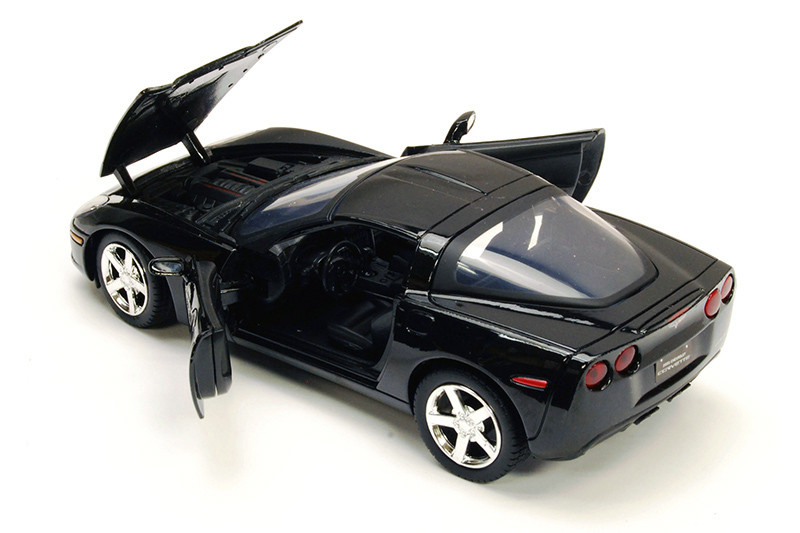2005 Chevy Corvette C6 Hardtop, Black - Showcasts 77270BK - 1/24