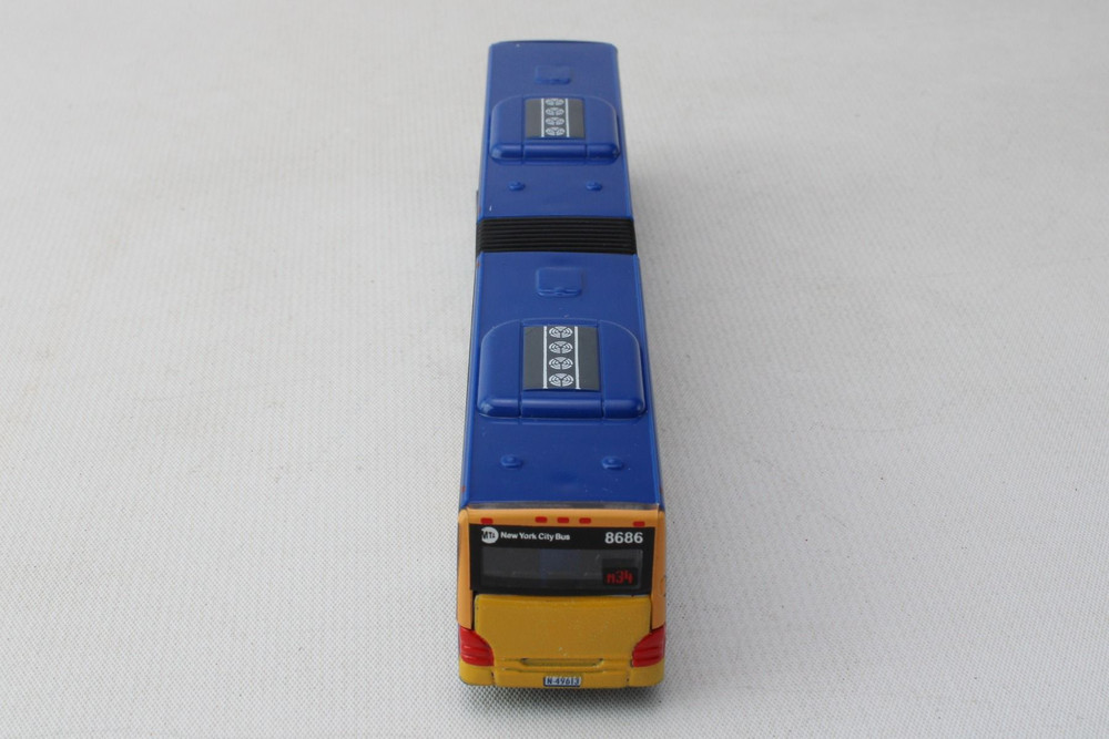 MTA New York City Articulated Bus Small, Blue - Daron RT8452-1 - 6" Scale Plastic Model Toy Car