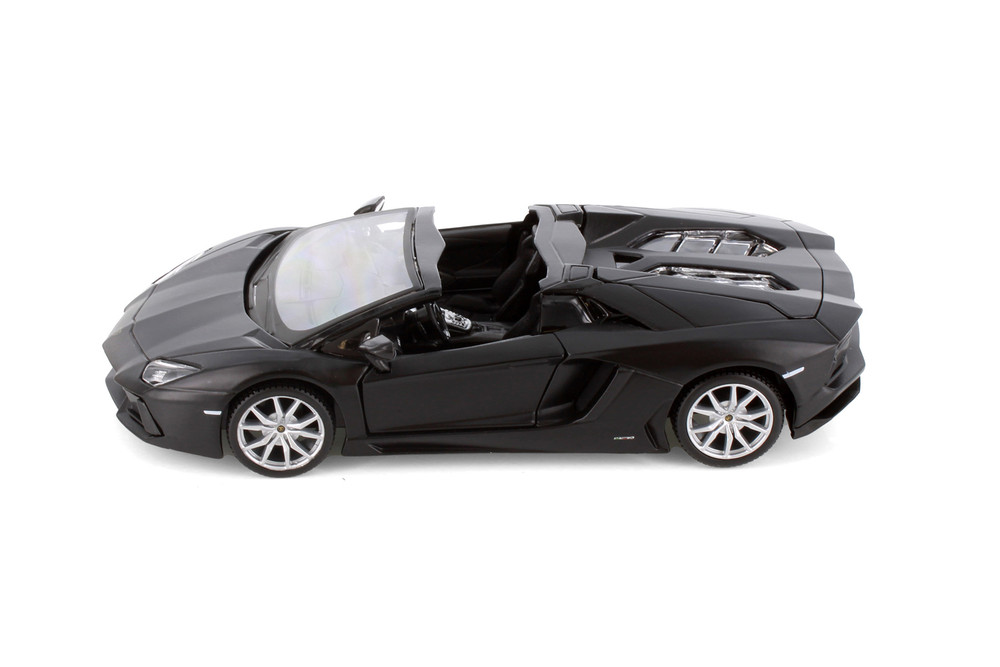 Box of 4 Lamborghini Aventador LP 700-4 Roadster Convertible, Matte Black - Showcasts 37504 - 1/24 Scale Diecast Cars