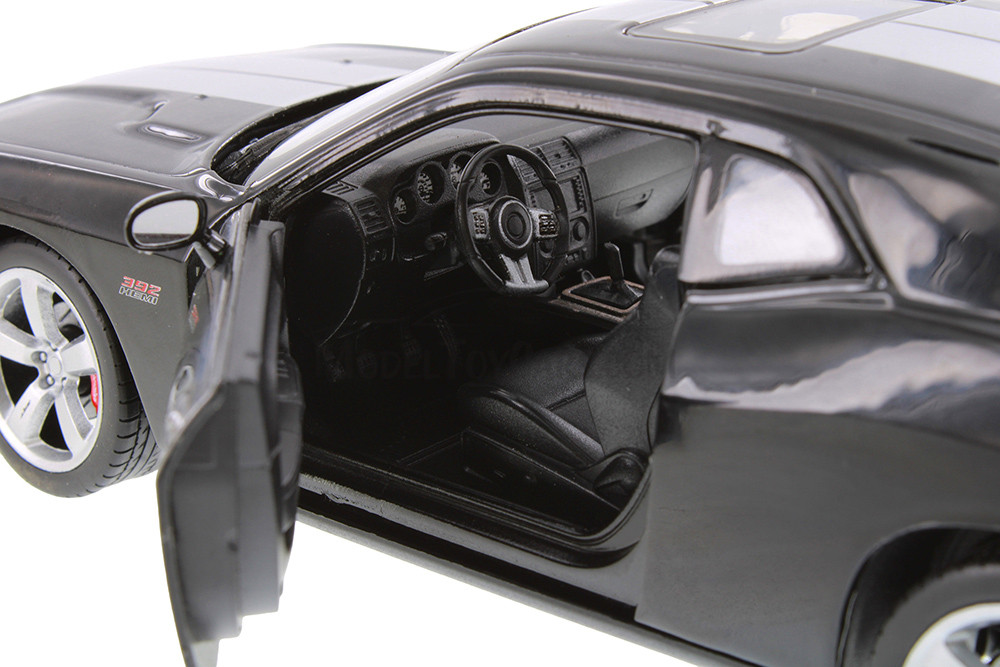 2013 Dodge Challenger SRT, Black - Showcasts® 24049/4D - 1/24 scale Diecast Model Toy Car