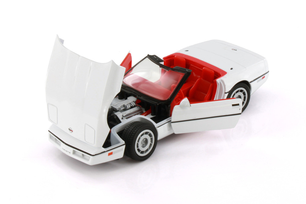 1986 Chevy Corvette Convertible, White - Showcasts 77298D - 1/24 Scale Diecast Model Toy Car