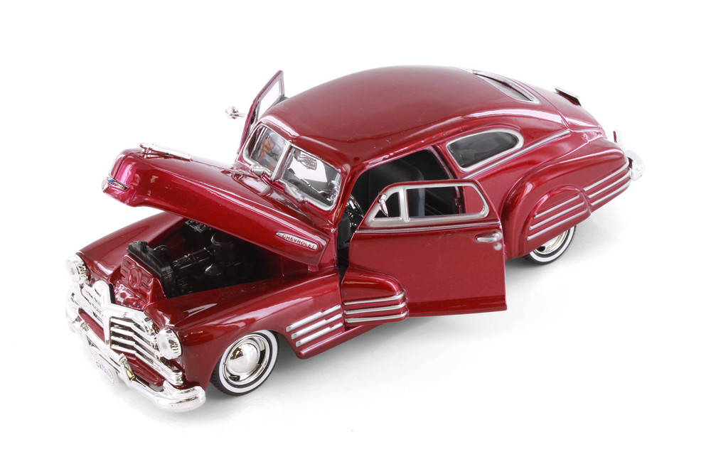 1948 Chevy Aerosedan Fleetline Hard Top, Red - Showcasts 77266D - 1/24 Scale Diecast Model Toy Car