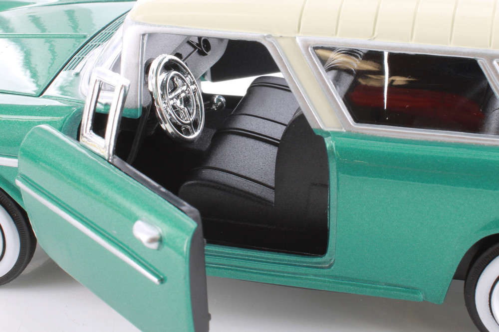 1955 Chevy Bel Air Nomad Hardtop, Green - Showcasts 77248D - 1/24