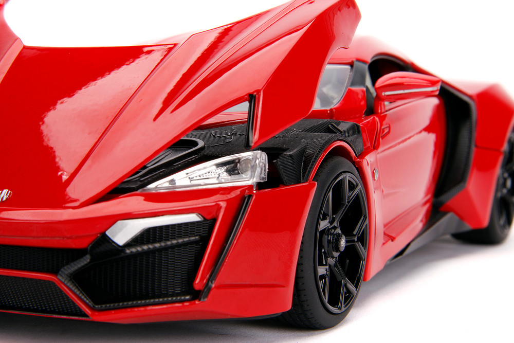 Lykan Hypersport w/Lights & Dom Figurine, Fast & Furious