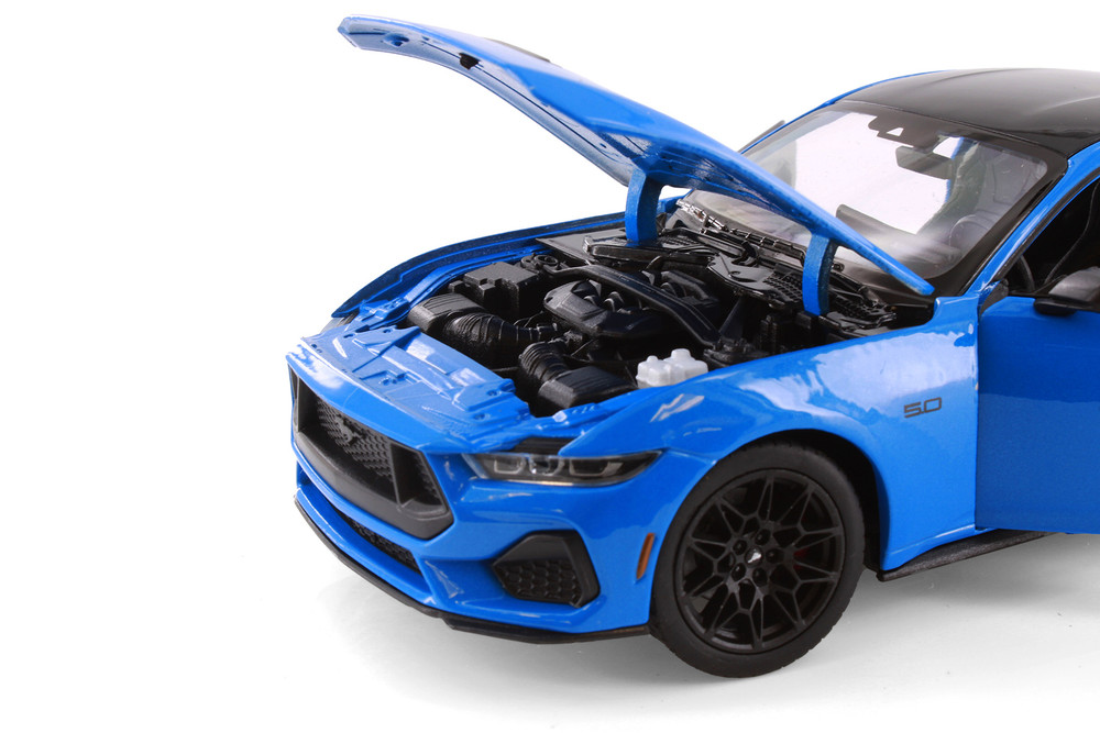 2024 Ford Mustang GT, Blue Muscle Car - Welly 24123/4D - 1/24 Scale Diecast Model Toy Car