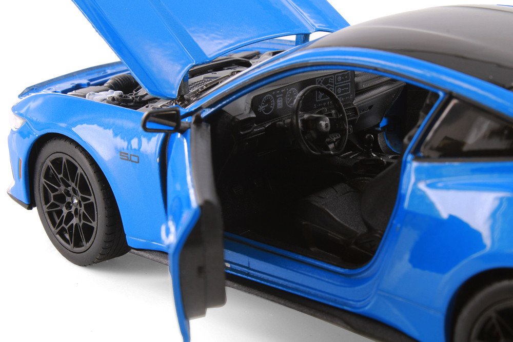 2024 Ford Mustang GT, Blue Muscle Car - Welly 24123/4D - 1/24 Scale Diecast Model Toy Car