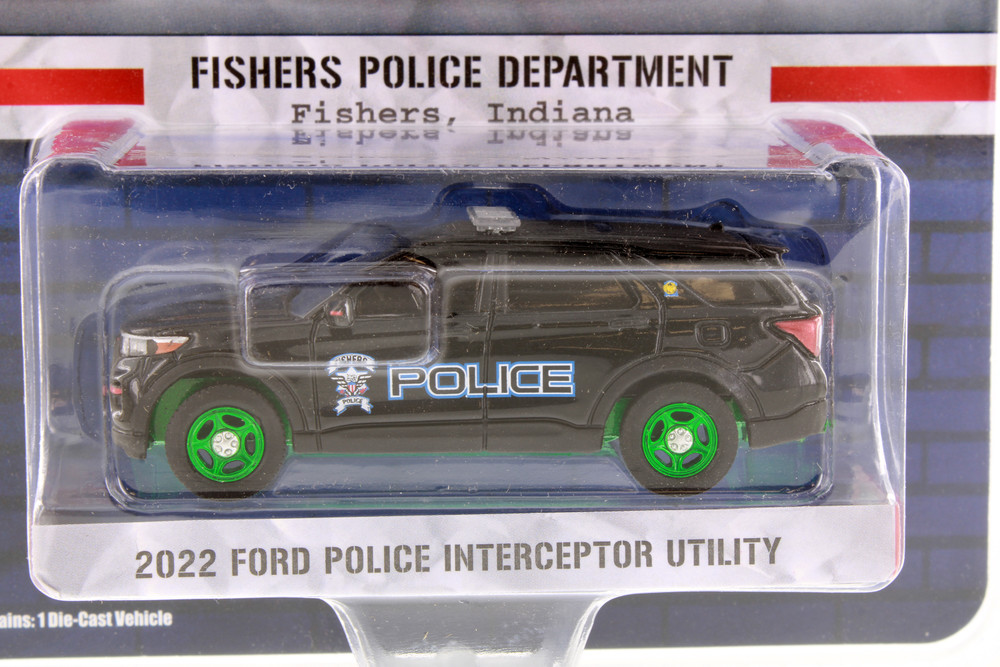 GREEN MACHINE 2022 Ford Police Interceptor Utility, Black - Greenlight 30350 - 1/64 scale Diecast Car