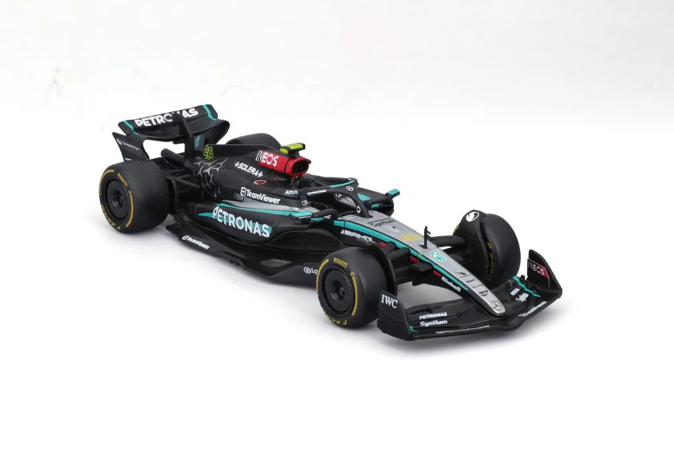 2024 Mercedes-Benz AMG Petronas F1 Team, #44 Lewis Hamilton