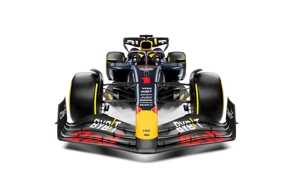 2024 Oracle Red Bull Racing RB20, #1 Max Verstappen - Bburago 18-38097/1 - 1/43 Scale Diecast Model Toy Car