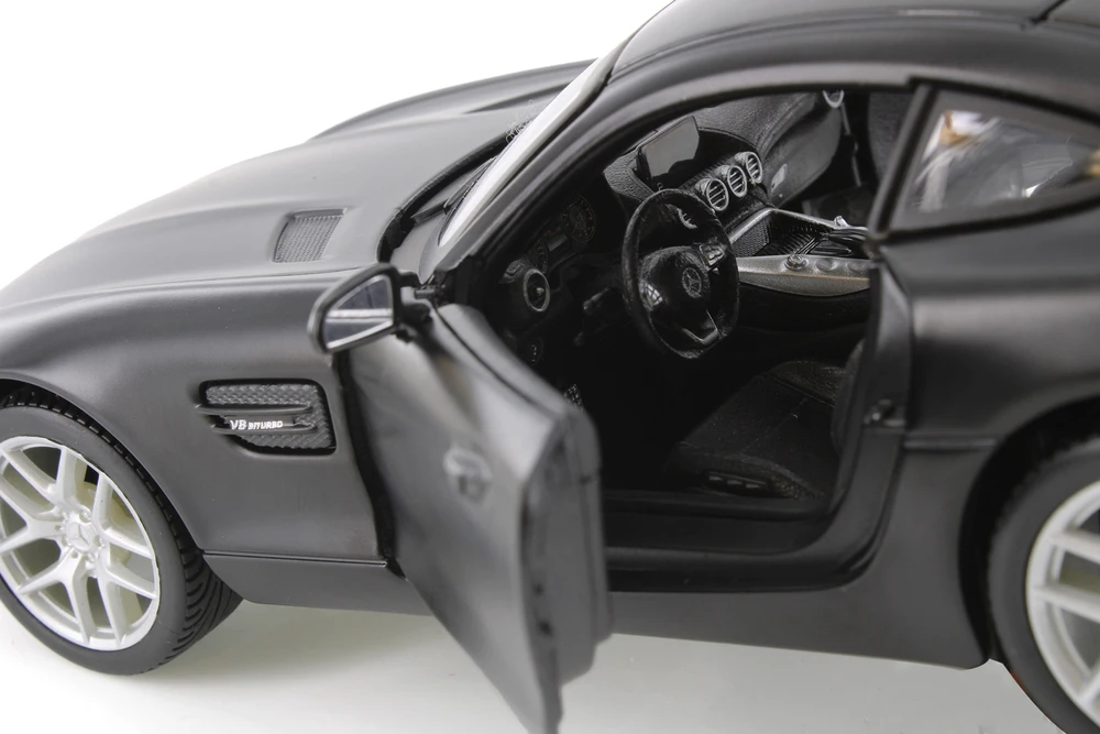 Mercedes-Benz AMG GT Hard Top Sports Car, Black - Showcasts 37134 - 1/24 Scale Diecast Model Toy Car